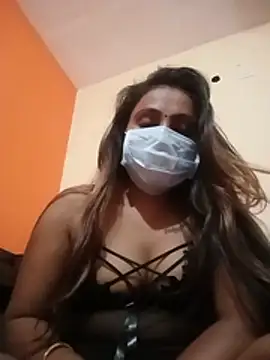 Snapshot of sana_khan chatting on 07.24.26 sana khan online show from 07.24.26
