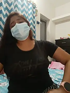 Snapshot of Night_Queen23 chatting on 07.28.26 Night Queen23 online show from 07.28.26