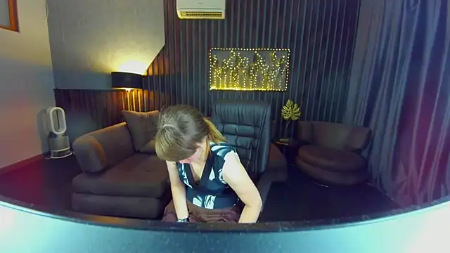 AlexaAmour online show from 07.22.26