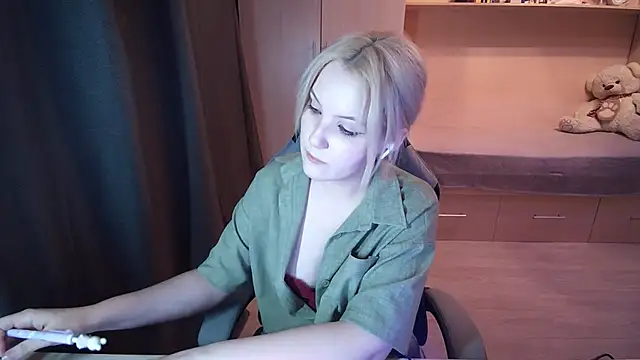 ElsyGven online show from 07.22.26
