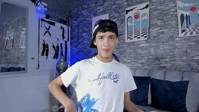 stevensantana1 online show from 07.25.26
