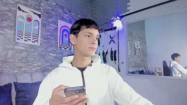 stevensantana1 online show from 07.28.26