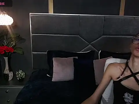 eriss goddess online show from 07.20.26