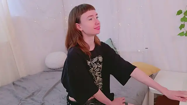 Naomi Evermore online show from 07.16.26