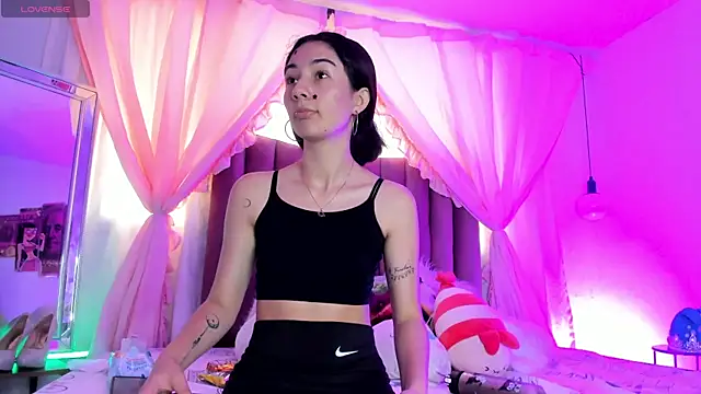 Shannel01 online show from 07.20.26