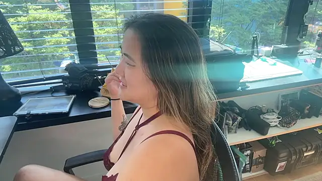 Snapshot of kaylawang chatting on 07.12.26 kaylawang online show from 07.12.26