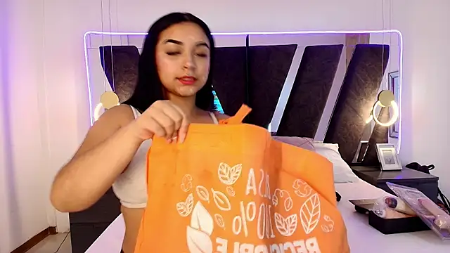 amber jhonson   online show from 07.11.26