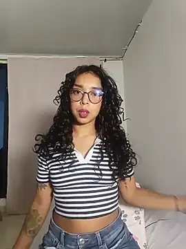 Molly00  online show from 07.14.26