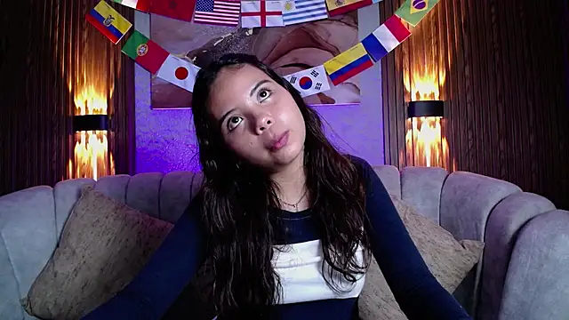 Snapshot of Honey_sweetty chatting on 07.17.26 Honey sweetty online show from 07.17.26