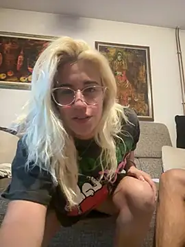 PlayWithUsXO online show from 07.18.26