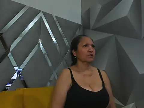 Charlotte Moon1 online show from 07.25.26