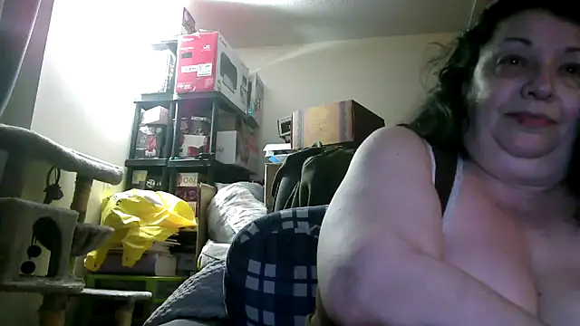 shadowdashlyla online show from 07.27.26