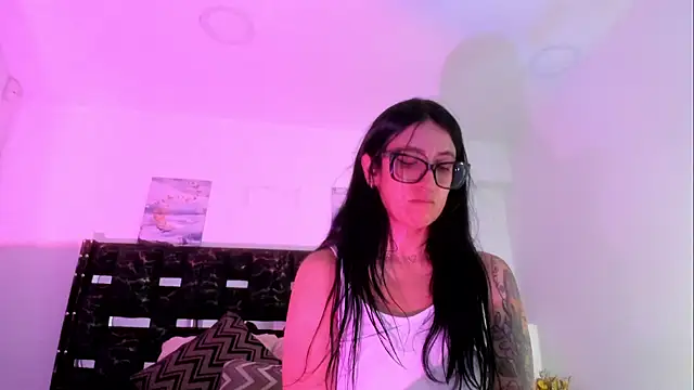 ZarayFeet  online show from 07.22.26