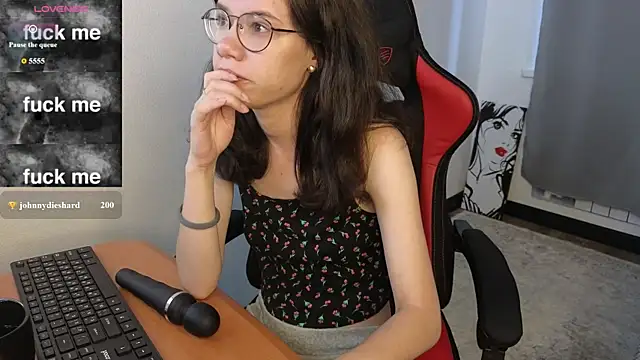 Jessica-Adams online show from 07.29.26