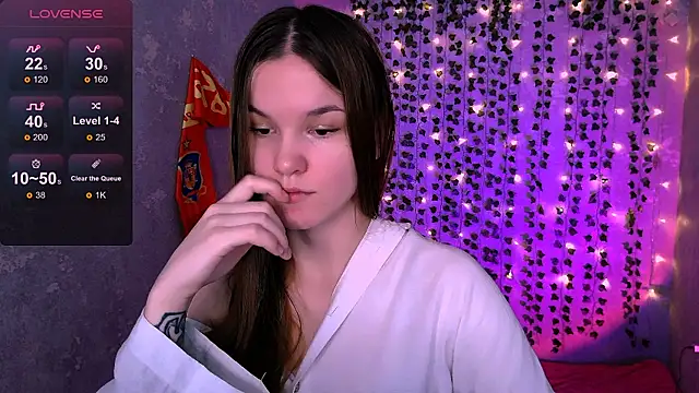 Snapshot of Amber_Roger chatting on 07.16.26 Amber Roger online show from 07.16.26