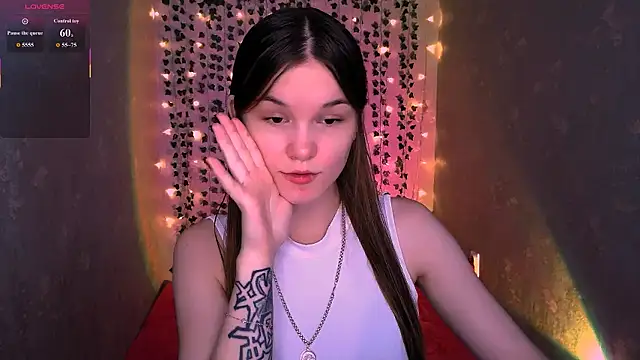 Snapshot of Amber_Roger chatting on 07.25.26 Amber Roger online show from 07.25.26