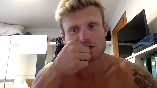 Snapshot of Nakedendurance1994 chatting on 07.24.26 Nakedendurance1994 online show from 07.24.26