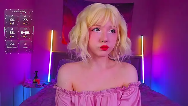 babeEvaa online show from 07.18.26