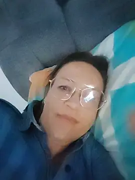 Snapshot of CharlotMilf_ chatting on 07.24.26 CharlotMilf online show from 07.24.26