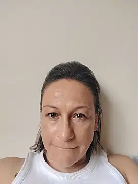 Snapshot of CharlotMilf_ chatting on 07.26.26 CharlotMilf online show from 07.26.26