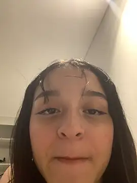 Snapshot of ruemi_rose chatting on 07.23.26 ruemi rose online show from 07.23.26