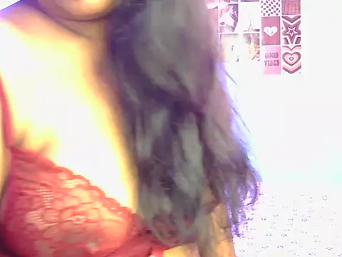 Snapshot of curvy-bhabi chatting on 07.23.26 curvy-bhabi online show from 07.23.26