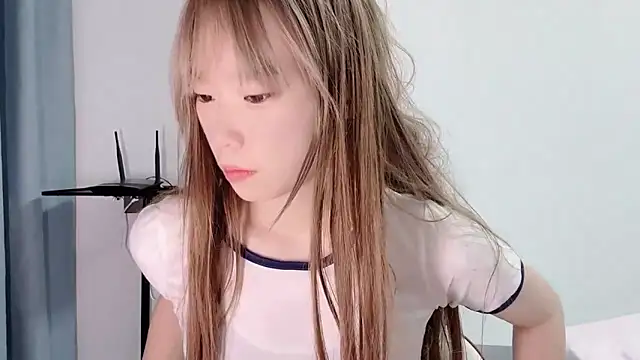 Snapshot of momo-9999 chatting on 07.27.26 momo-9999 online show from 07.27.26
