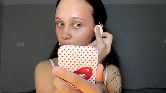 Snapshot of MayraLucarelli chatting on 07.15.26 MayraLucarelli online show from 07.15.26
