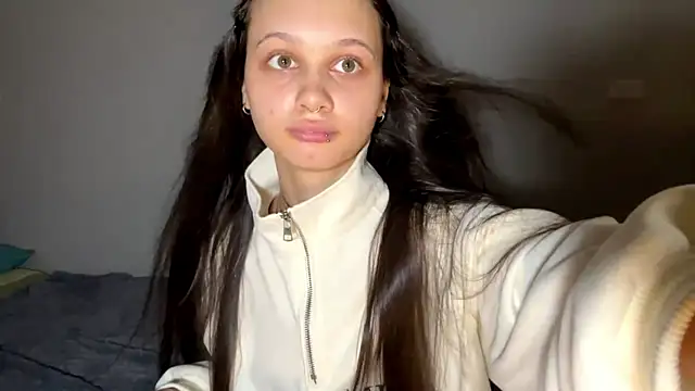 Snapshot of MayraLucarelli chatting on 07.29.26 MayraLucarelli online show from 07.29.26