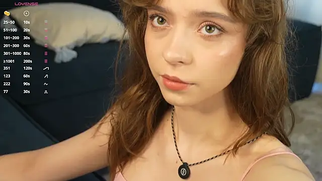 Snapshot of ShineAmelia chatting on 07.16.26 ShineAmelia online show from 07.16.26