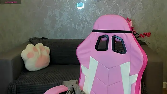 Snapshot of AmeliaxCandy chatting on 07.23.26 AmeliaxCandy online show from 07.23.26