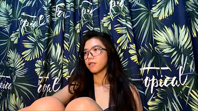 VanessaM03 online show from 07.16.26