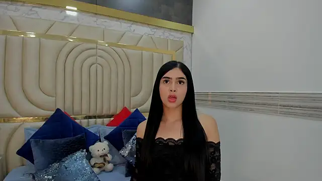 NahomiDeluxe online show from 07.23.26