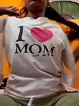 Snapshot of hotbabymuskan chatting on 07.30.26 hotbabymuskan online show from 07.30.26