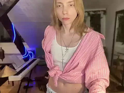 Snapshot of Anna_darko chatting on 07.12.26 Anna darko online show from 07.12.26