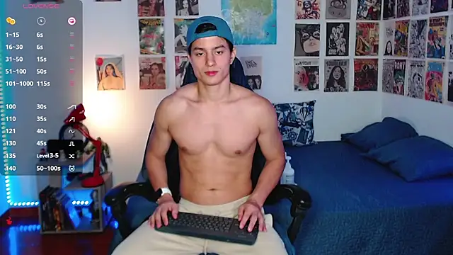 Snapshot of christophermillerxxx chatting on 08.01.26 christophermillerxxx online show from 08.01.26