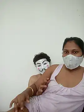 Indian Coupless online show from 07.15.26