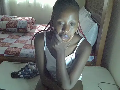 Snapshot of sweet_carmella chatting on 07.29.26 sweet carmella online show from 07.29.26