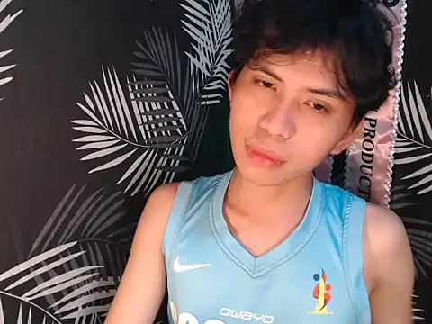 UrasianFemboy online show from 07.17.26