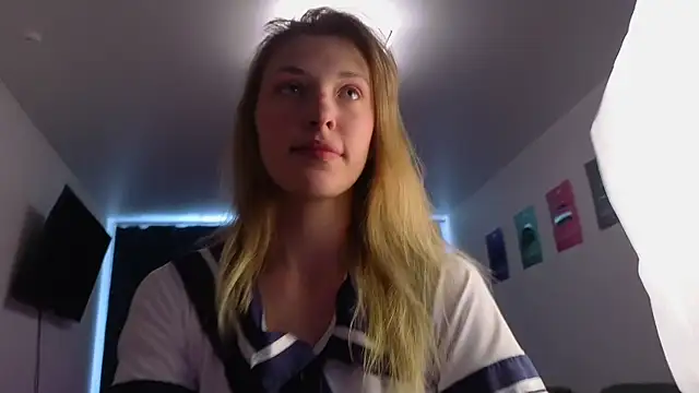 Snapshot of Your_Shy_Bunny chatting on 07.19.26 Your Shy Bunny online show from 07.19.26