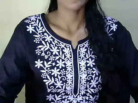 Snapshot of Hayat_K chatting on 07.13.26 Hayat K online show from 07.13.26