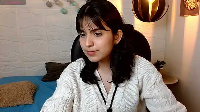Snapshot of yurii_petite chatting on 07.16.26 yurii petite online show from 07.16.26