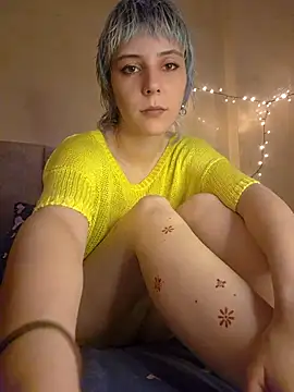 Snapshot of Mila_McGarden chatting on 07.19.26 Mila McGarden online show from 07.19.26
