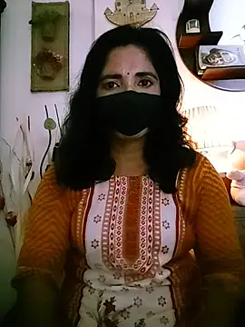 Laila-202 online show from 07.28.26