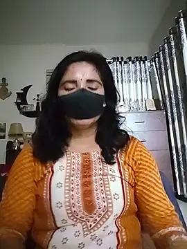 Laila-202 online show from 07.28.26