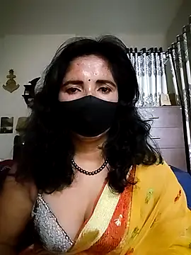 Laila-202 online show from 07.28.26