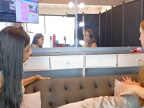 strawberrymia69 online show from 07.25.26