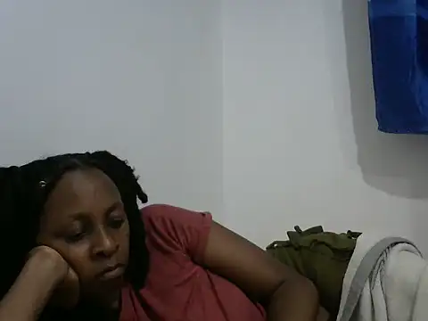 Snapshot of yolanda2 chatting on 07.23.26 yolanda2 online show from 07.23.26
