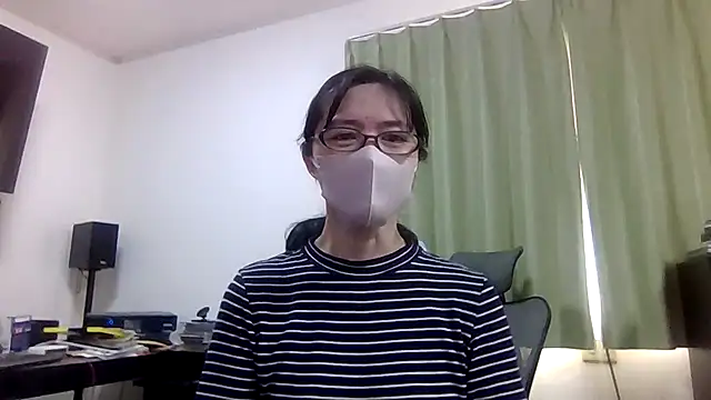 Snapshot of hinase_0030 chatting on 07.27.26 hinase 0030 online show from 07.27.26