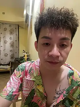Snapshot of liqi_520 chatting on 07.17.26 liqi 520 online show from 07.17.26